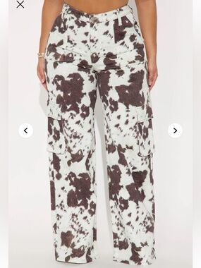 New With Tags - Fashion Nova Jeans - Size 3 - Straight Leg